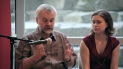 Алексей Варламов на книжной ярмарке в Нью-Йорке Алексей Варламов на книжной ярмарке в Нью-Йорке