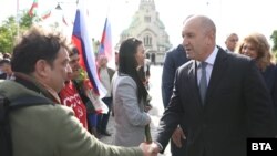 Президентът Румен Радев по време на церемония в памет на загиналите български войници по време на Втората световна война на 9 май в София