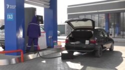Як литр бензин аз 8 сомонӣ гаронтар шуд Як литр бензин аз 8 сомонӣ гаронтар шуд