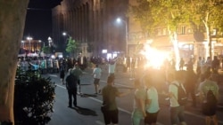 Neredi nakon studentskog protesta u Beogradu Neredi nakon studentskog protesta u Beogradu