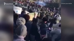 В Ингушетии разогнали митинг. Есть пострадавшие В Ингушетии разогнали митинг. Есть пострадавшие