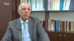 Профессори тоҷик роҳҳои эмин мондан аз коронавирусро нишон дод Профессори тоҷик роҳҳои эмин мондан аз коронавирусро нишон дод
