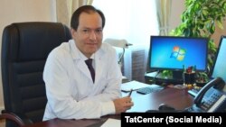 Глава Республиканской офтальмологической больницы Айдар Амиров