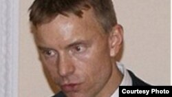 Александ Стерник. Акс аз www.kommersant.ru