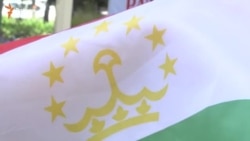 Фурӯши парчамро манъ карданд Фурӯши парчамро манъ карданд