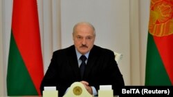 За словами Лукашенка, найважливішими завданнями органів влади на сьогодні є гарантування «безпеки громадян, захист конституційного ладу і забезпечення нормального функціонування органів управління»