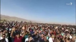 Таҷаммӯъ дар назди оромгоҳи Куруш дар Посоргод Таҷаммӯъ дар назди оромгоҳи Куруш дар Посоргод