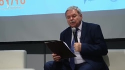 У Києві з лекцією про Крим виступив Мирослав Маринович (відео) У Києві з лекцією про Крим виступив Мирослав Маринович (відео)