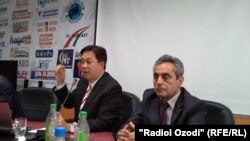 Нишасти хабарии намояндагони "Qnet" дар шаҳри Душанбе.