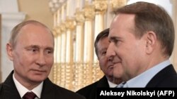 Віктор Медведчук зустрічається із Володимиром Путіним у Підмосков'ї. Росія, 15 листопада 2017 року