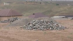 Регу санги мактабро рехтанд, вале "зӯрашон нарасид" Регу санги мактабро рехтанд, вале "зӯрашон нарасид"