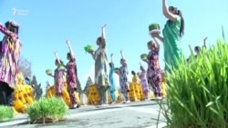 Наврӯзи Душанбе бо ширкати 24 ҳазор нафар баргузор шуд Наврӯзи Душанбе бо ширкати 24 ҳазор нафар баргузор шуд